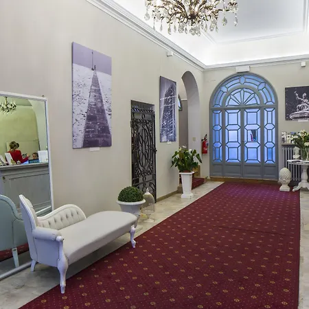 Accademia 3* Boloňa