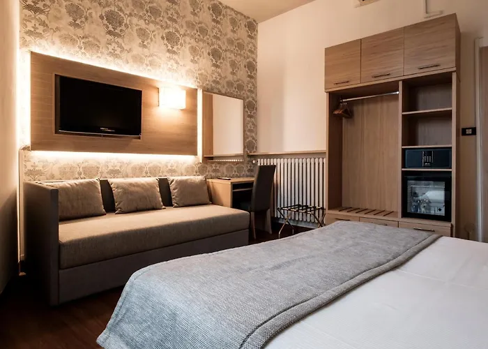 Accademia 3* Bolonia