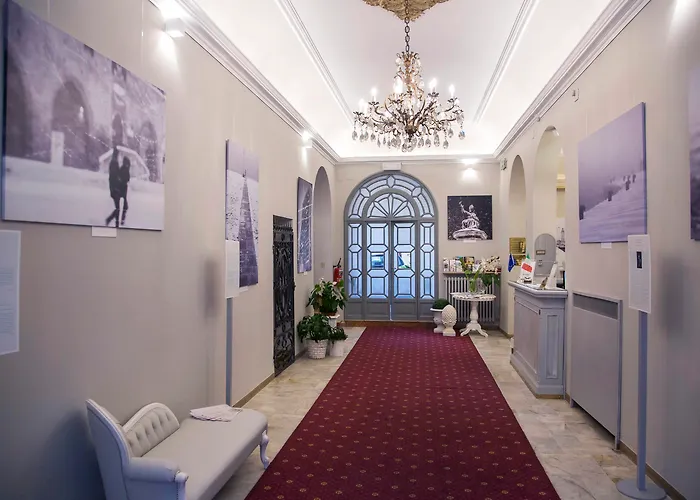 Accademia Hotel Bolonia