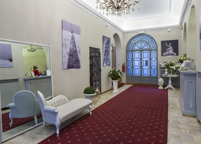 Accademia 3* بولونيا