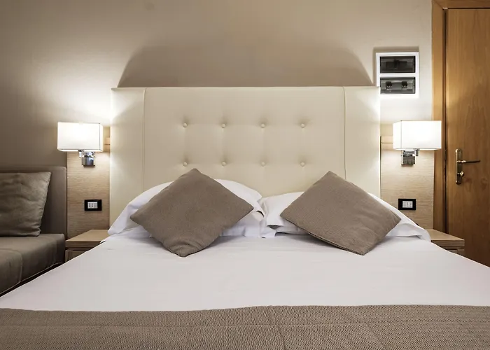 Accademia Hotel Bolonia