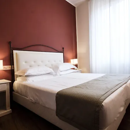 Hotell Accademia 3*